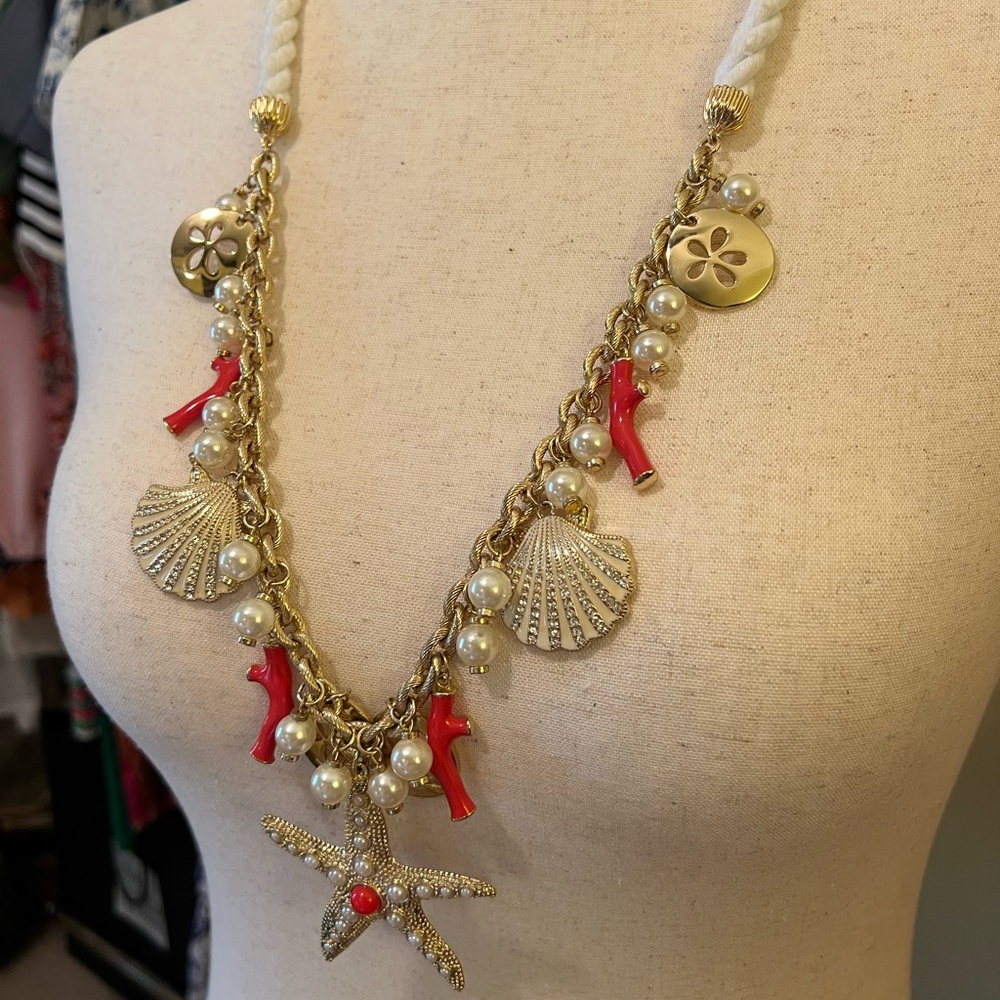Lilly Pulitzer Gold and Coral Starfish Seashell Necklace and Bracelet Set NWOT - Picture 6 of 16